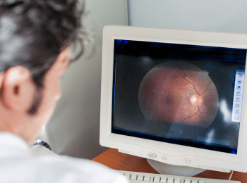 Retina Examiation